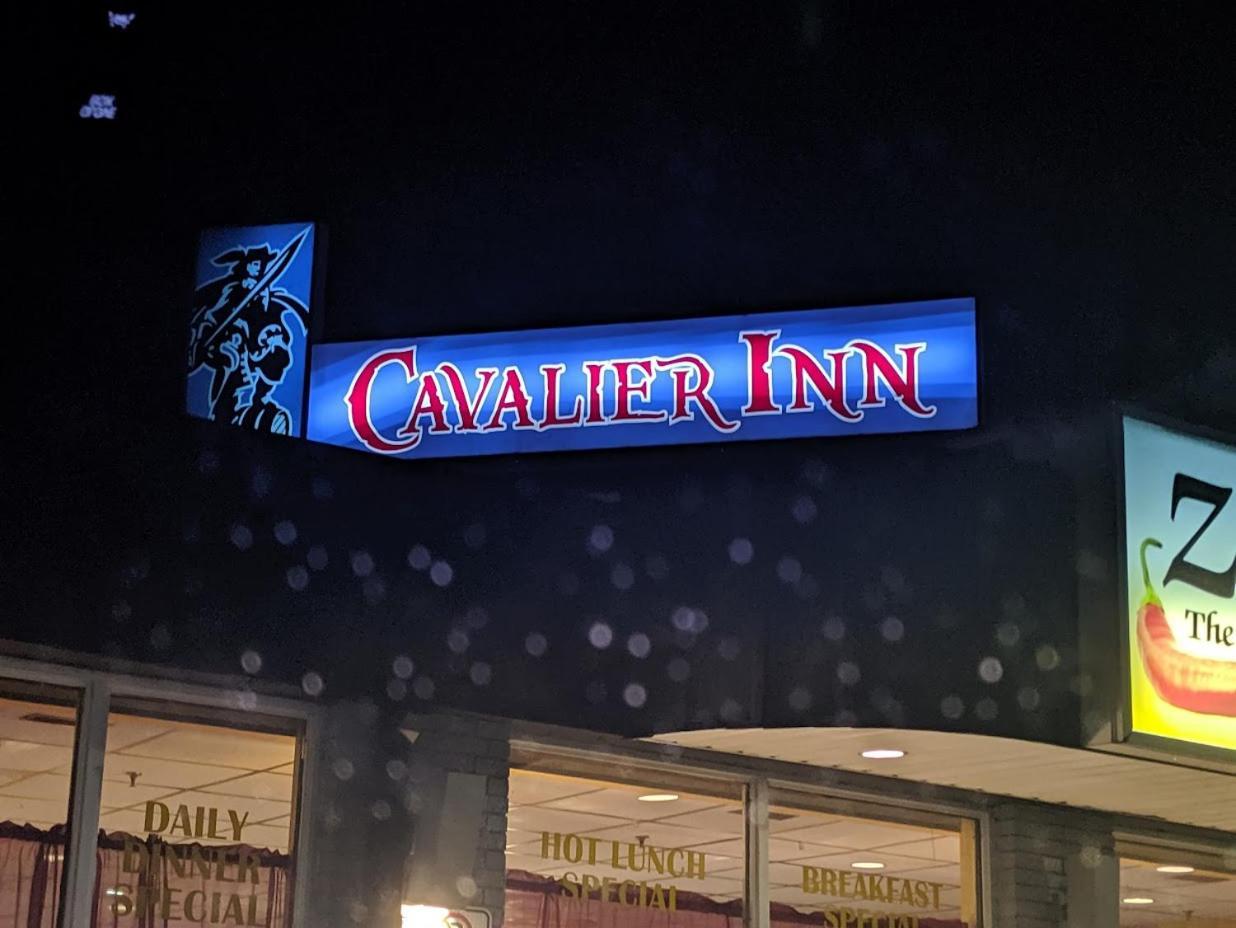 The Cavalier Inn Winnipeg Ngoại thất bức ảnh