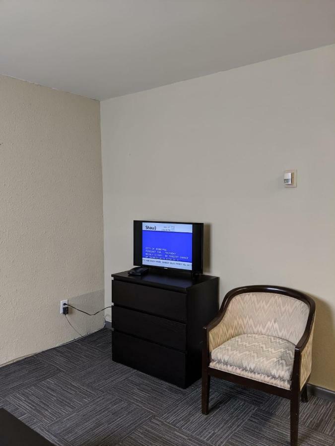 The Cavalier Inn Winnipeg Ngoại thất bức ảnh